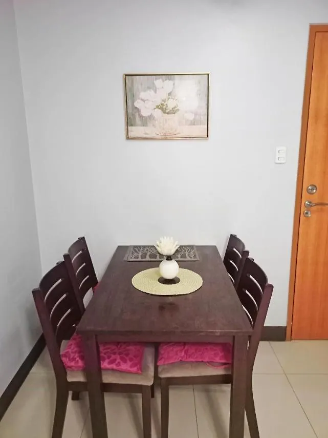 1Br Condo At Montecito Newport City Residential Resort Across Naia And Marriott Hotel Manila Philippines